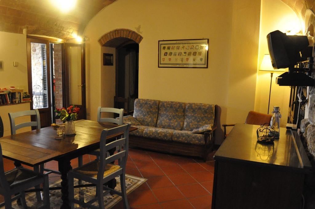 Podere Le Monache Montaione Habitación foto
