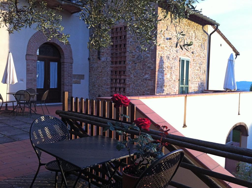 Podere Le Monache Montaione Habitación foto